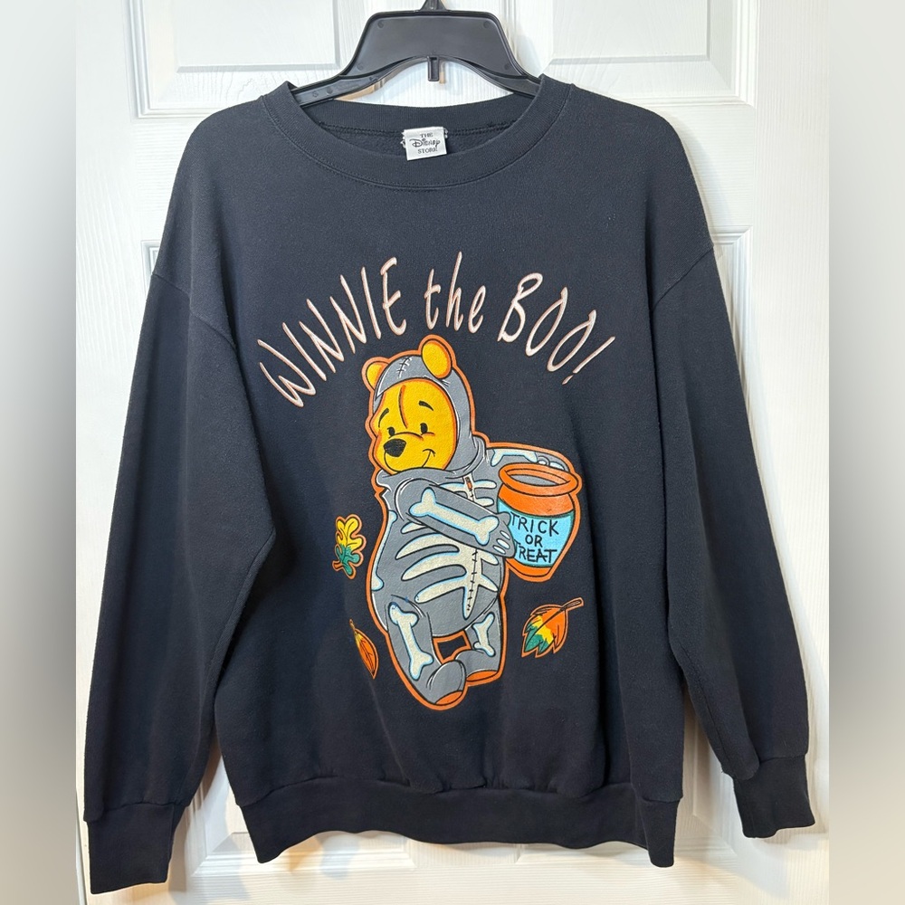 Vintage Disney Catalog Winnie The Boo Pooh Halloween Crewneck USA Sz Medium 90s